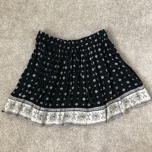 Forever 21 Size S Patterned Skirt